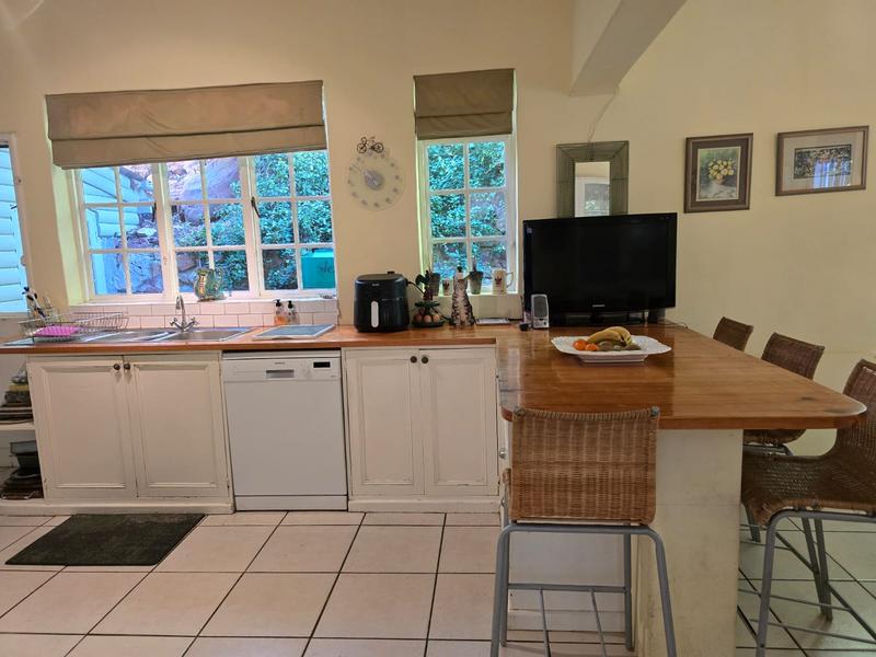 3 Bedroom Property for Sale in Lakeside Western Cape